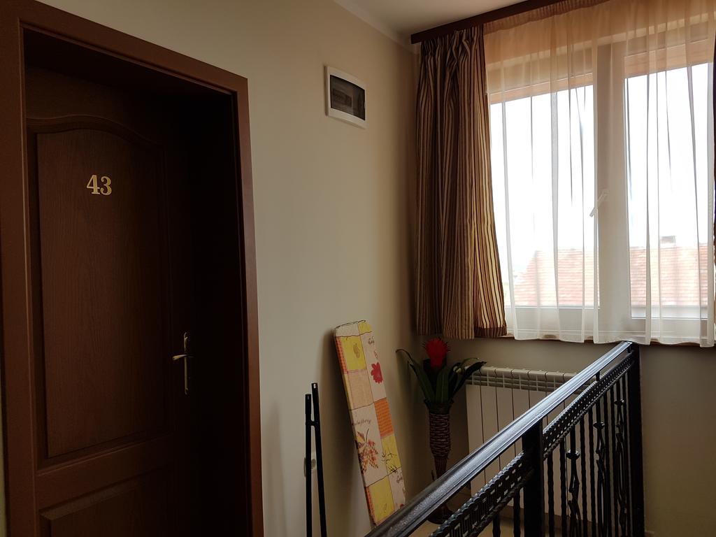 Guest House Markovi אהלוי מראה חיצוני תמונה