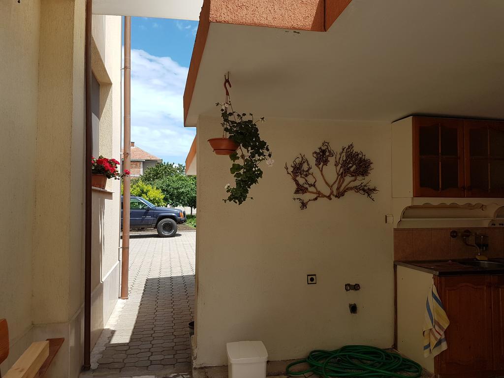Guest House Markovi אהלוי מראה חיצוני תמונה