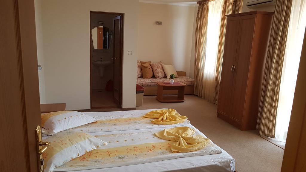 Guest House Markovi אהלוי מראה חיצוני תמונה